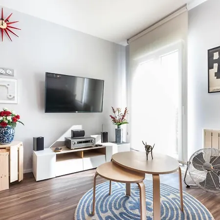 Near Guggenheim - Walk Everywhere - Elevator - 2 Bedroom By Sua Collection * Bilbau